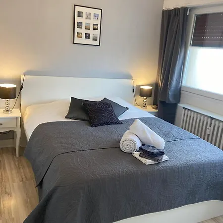 Appartement Hirondelle : Prive Avec Garage